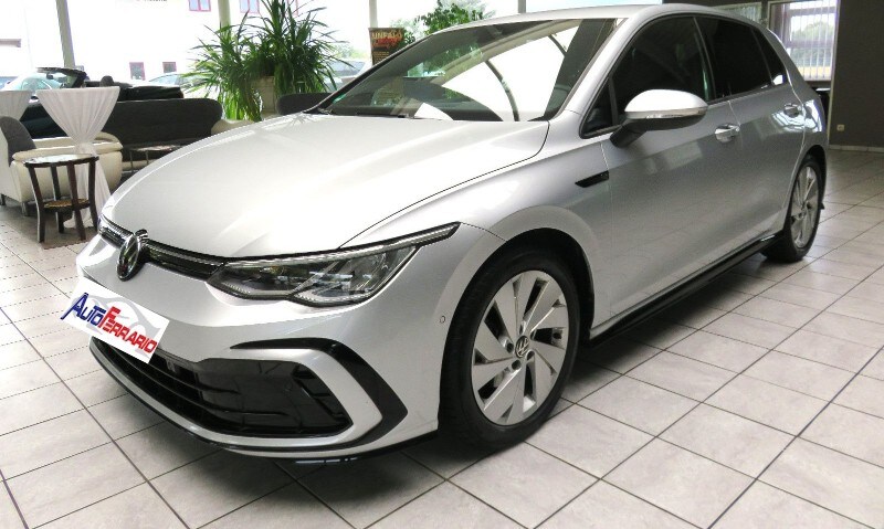 VOLKSWAGEN Golf 8ª serie