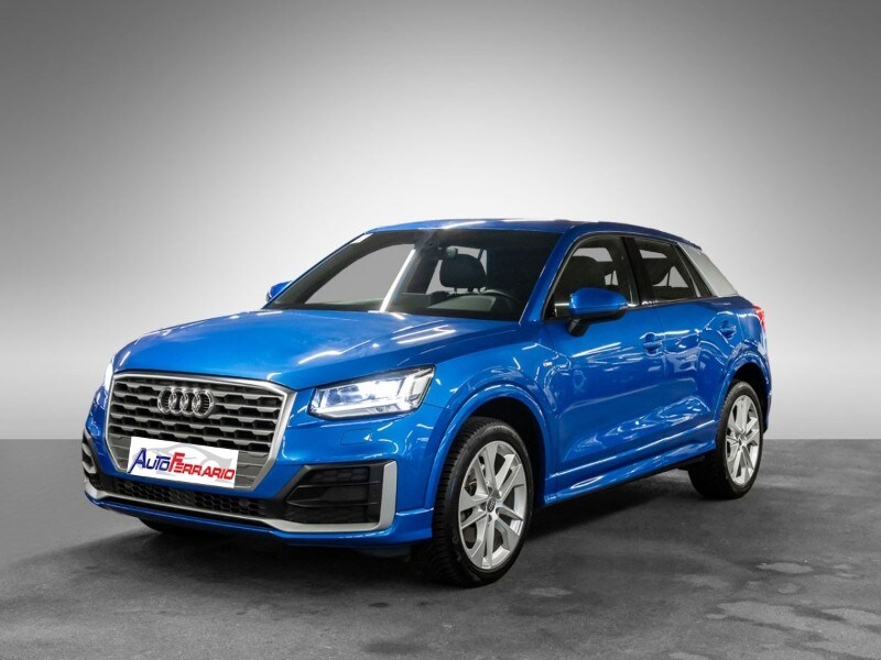 AUDI Q2