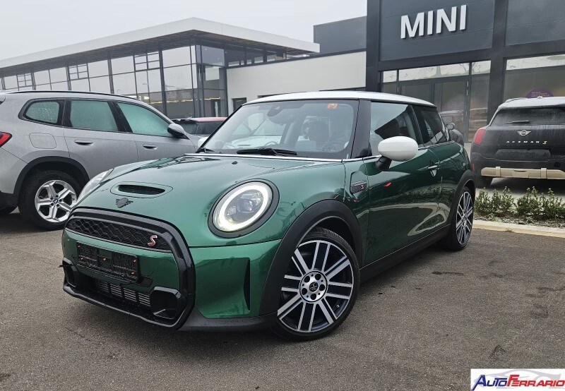 MINI Mini 4ª serie (F56)