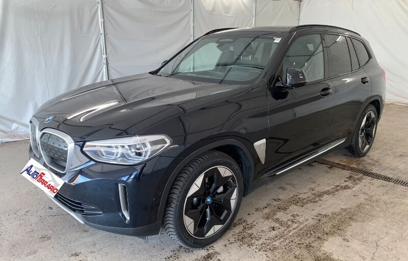 BMW iX3           (G08)