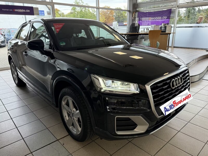 AUDI Q2