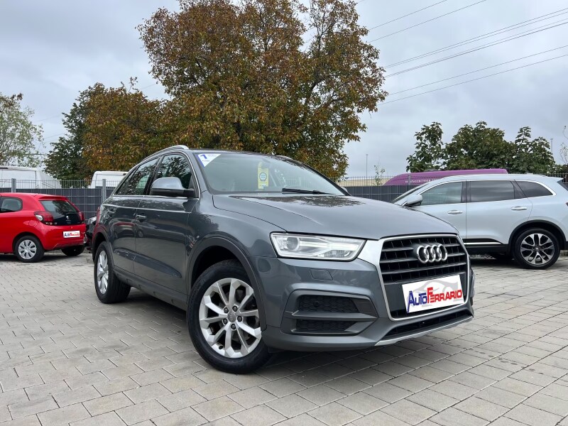 AUDI Q3