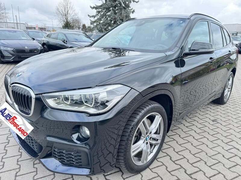 BMW X1            (F48)