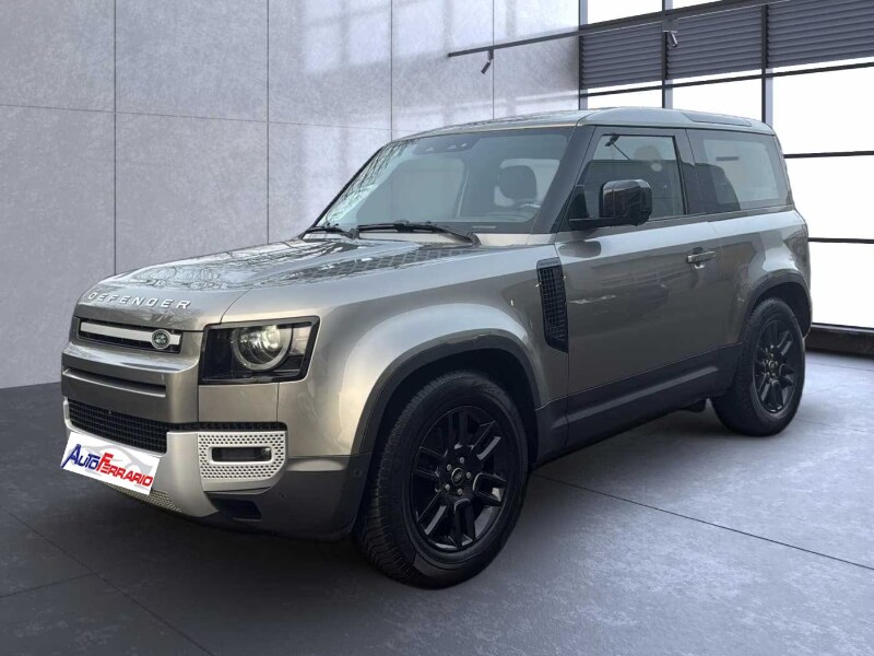 LAND ROVER Defender (2019)