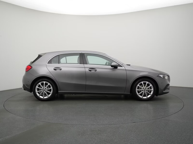 MERCEDES Classe A     (V177)