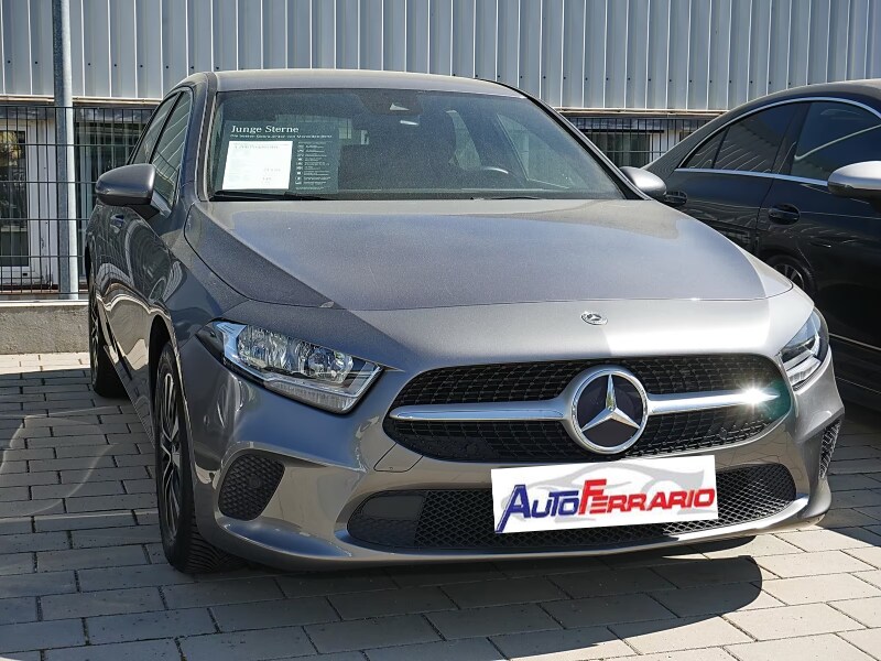 MERCEDES Classe A     (W177)