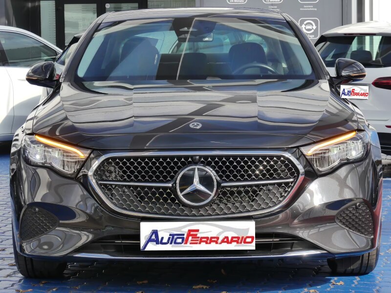 MERCEDES Classe E   (W/S214)