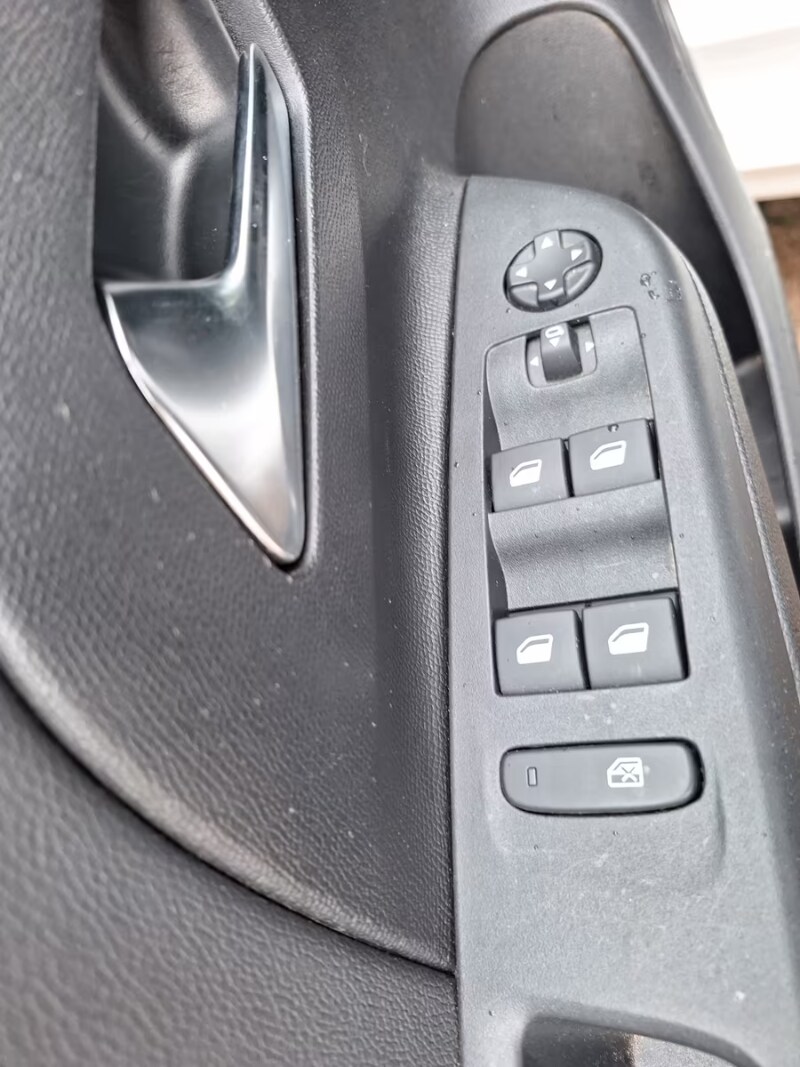 OPEL Corsa 6ª serie Corsa 1.2 100 CV Elegance