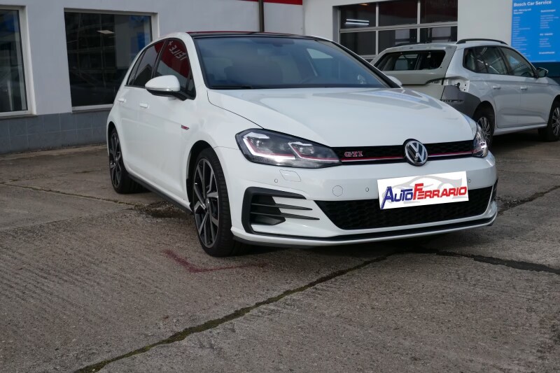 VOLKSWAGEN Golf 7ª serie