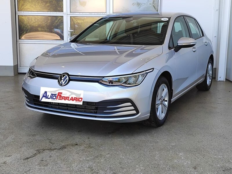 VOLKSWAGEN Golf 8ª serie