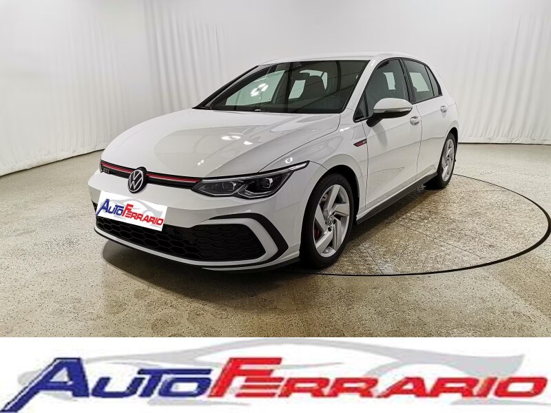 VOLKSWAGEN Golf 8ª serie