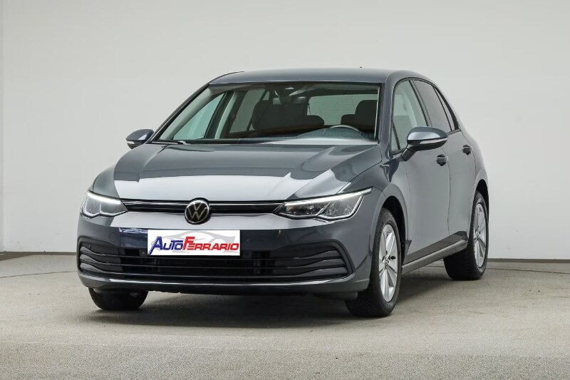 VOLKSWAGEN Golf 8ª serie