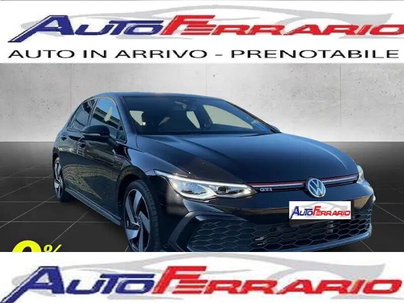 VOLKSWAGEN Golf 8ª serie