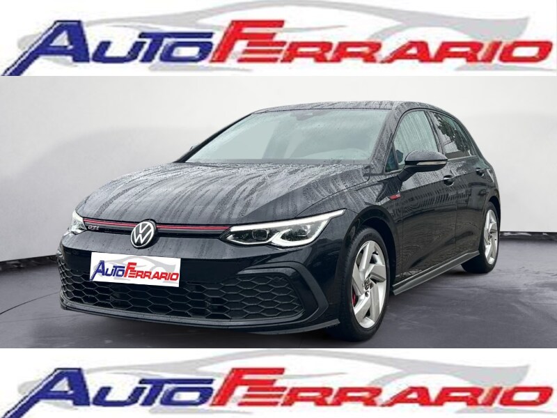 VOLKSWAGEN Golf 8ª serie