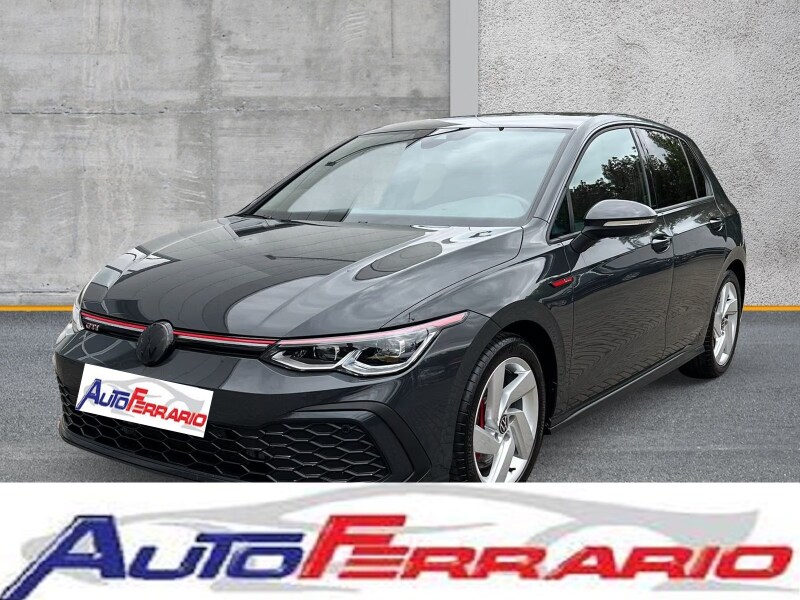 VOLKSWAGEN Golf 8ª serie