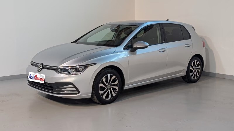 VOLKSWAGEN Golf 8ª serie