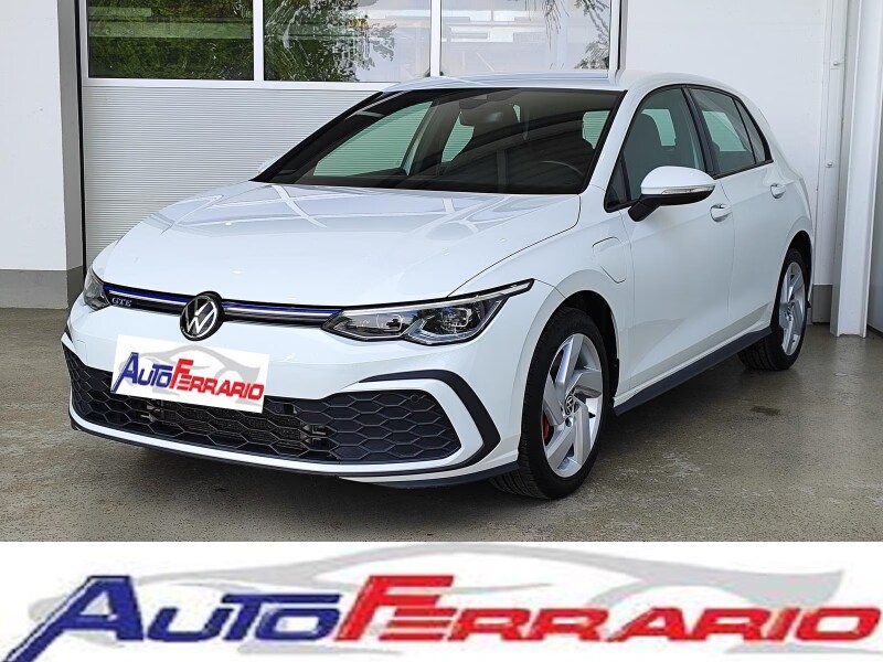VOLKSWAGEN Golf 8ª serie