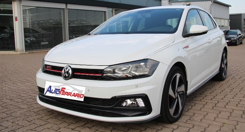 VOLKSWAGEN Polo 6ª serie