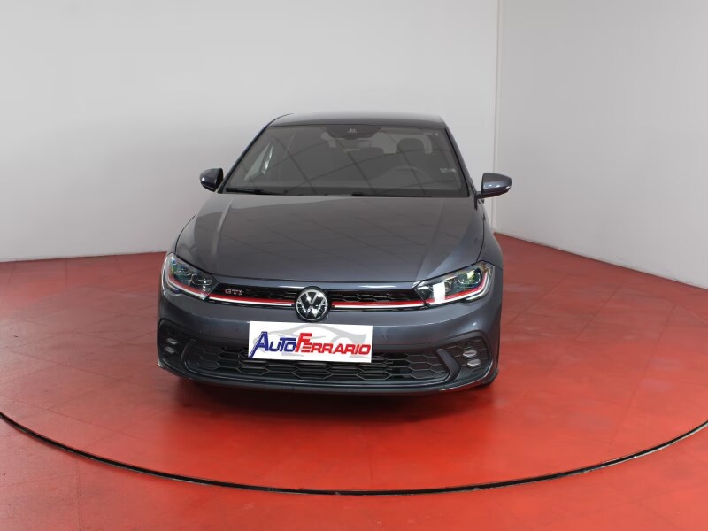 VOLKSWAGEN Polo 6ª serie