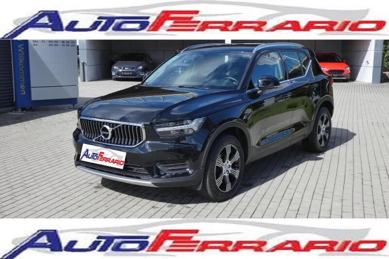 VOLVO XC40 (2017-->)