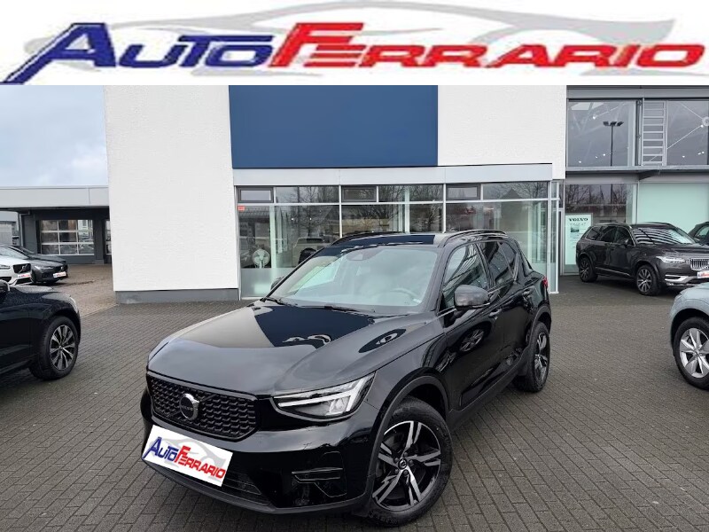 VOLVO XC40 (2017-->)
