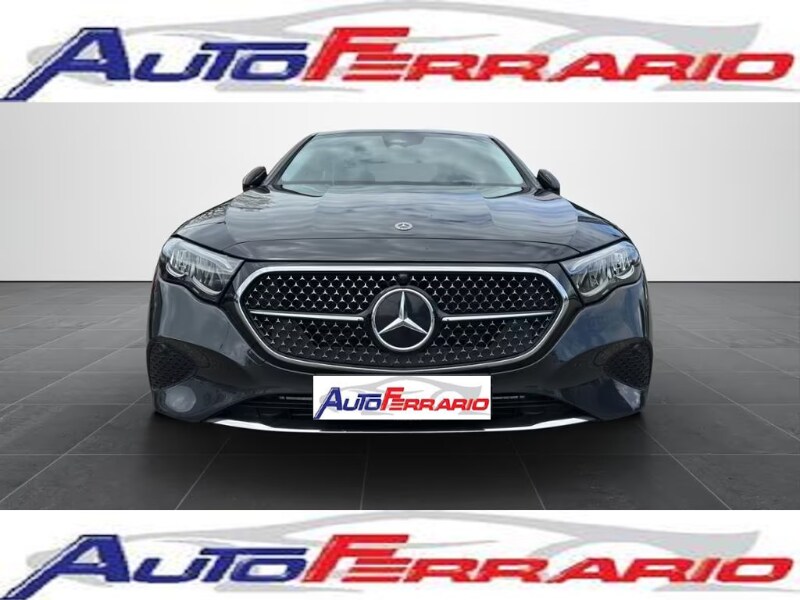 Foto MERCEDES Classe E   (W/S214)